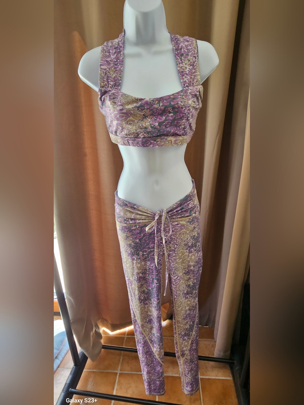 Noire Blanc “Reign” Set - Abstract Purple/Taupe Print - Picture 2 of 10